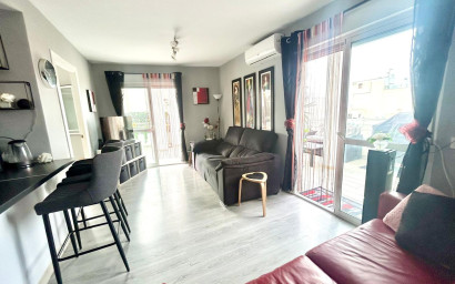 Resale - Apartment -
Torrevieja