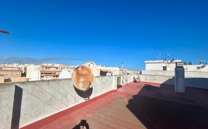 Resale - Apartment -
Torrevieja