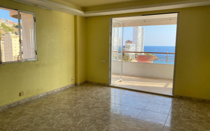 Resale - Apartment -
Benidorm - 1ª Linea De Playa