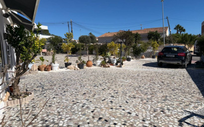 Resale - Villa -
Ciudad Quesada