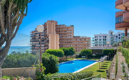 Resale - Apartment -
Arenales del Sol - Segunda linea playa