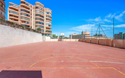 Resale - Apartment -
Arenales del Sol - Segunda linea playa