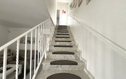 Resale - Villa -
Benijofar - Monte Azul