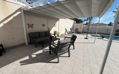 Resale - Villa -
Benijofar - Monte Azul