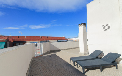 Resale - Apartment -
Alicante - Carolinas Altas