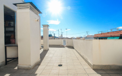 Resale - Apartment -
Alicante - Carolinas Altas