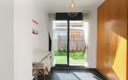 Resale - Apartment -
Alicante - Carolinas Altas