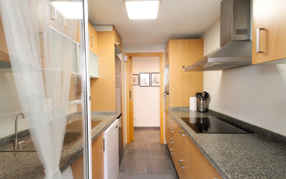 Resale - Apartment -
Alicante - Carolinas Altas