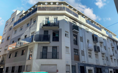Resale - Apartment -
Alicante - Carolinas Altas
