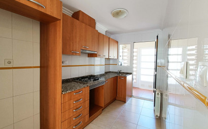 Revente - Maison mitoyenne -
Hondón de los Fráiles