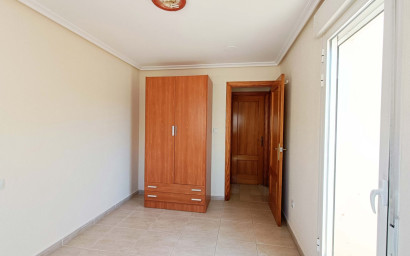 Revente - Maison mitoyenne -
Hondón de los Fráiles