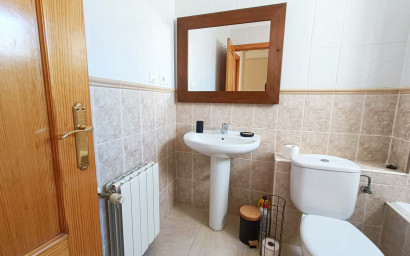 Revente - Maison mitoyenne -
Hondón de los Fráiles