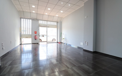 Resale - Commercial -
Formentera del Segura - Formentera - Village