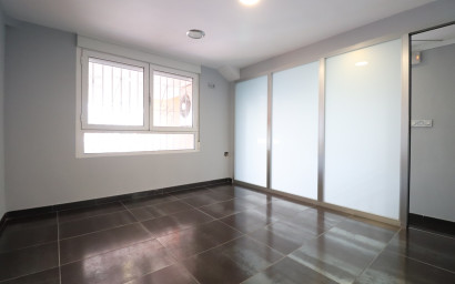 Resale - Commercial -
Formentera del Segura - Formentera - Village