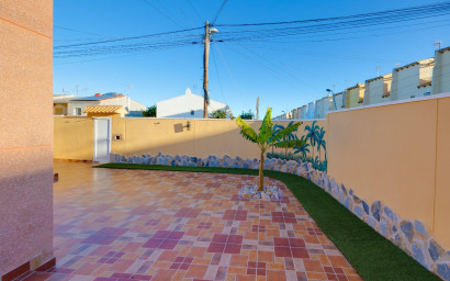 Resale - Townhouse -
Torrevieja - Los Balcones - Los Altos del Edén