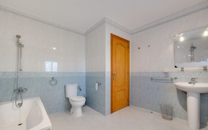 Resale - Townhouse -
Torrevieja - Los Balcones - Los Altos del Edén