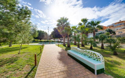 Resale - Townhouse -
Torrevieja - Los Balcones - Los Altos del Edén