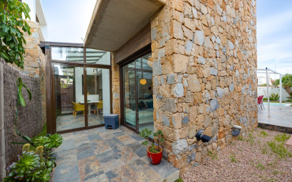 Resale - Townhouse -
Orihuela Costa - Lomas de Cabo Roig