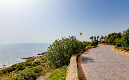 Resale - Townhouse -
Orihuela Costa - Lomas de Cabo Roig