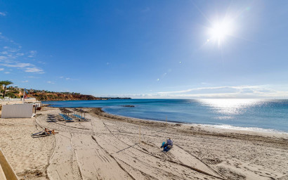 Resale - Townhouse -
Orihuela Costa - Lomas de Cabo Roig