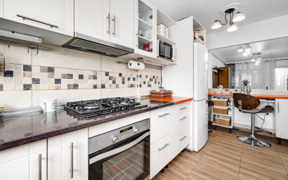 Herverkoop - Herenhuis -
Torrevieja