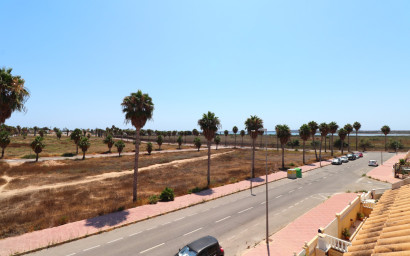 Resale - Townhouse -
Ciudad Quesada - Lo Marabu