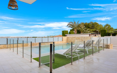 Resale - Villa -
Algorfa - Lomas De La Juliana