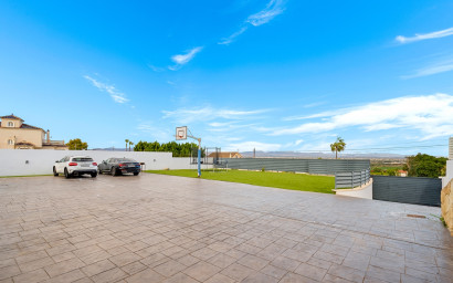 Resale - Villa -
Algorfa - Lomas De La Juliana