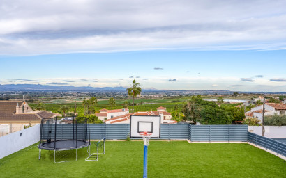 Resale - Villa -
Algorfa - Lomas De La Juliana