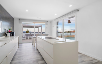 Resale - Villa -
Algorfa - Lomas De La Juliana