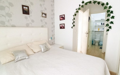 Resale - Apartment -
Formentera del Segura