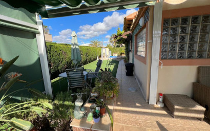 Resale - Villa -
Cabo Roig