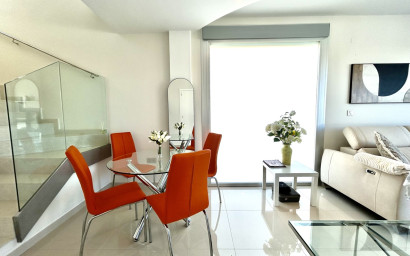 Revente - Villa -
Villamartín