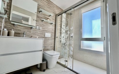 Revente - Villa -
Villamartín