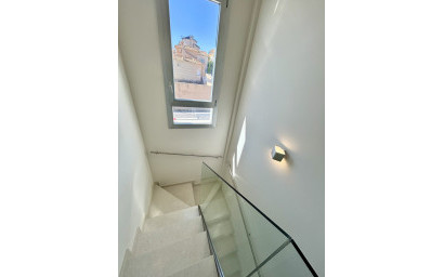 Revente - Villa -
Villamartín