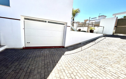 Revente - Villa -
Villamartín