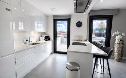 Resale - Villa -
Torrevieja - Los Balcones