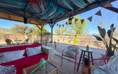 Resale - Villa -
Sax