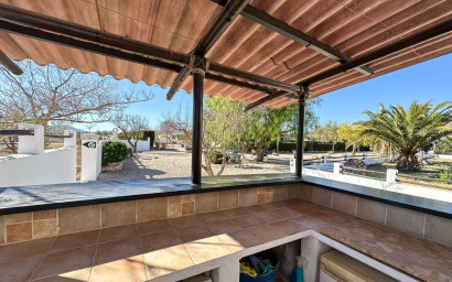 Resale - Villa -
Sax