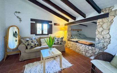 Resale - Villa -
Sax