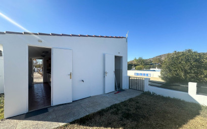 Resale - Villa -
Sax