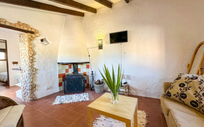 Resale - Villa -
Sax