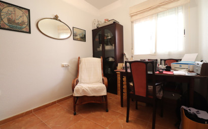 Resale - Apartment -
Rafal - Rafal - Town