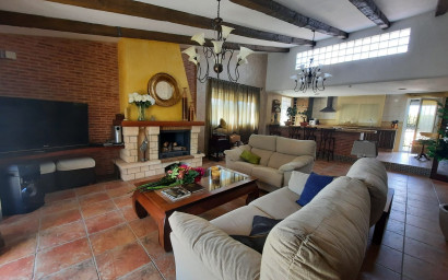 Herverkoop - Villa -
Sax