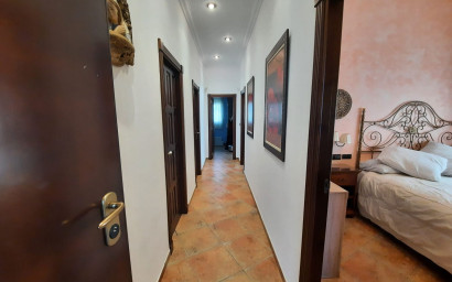 Herverkoop - Villa -
Sax