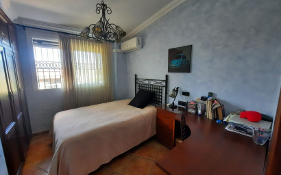 Herverkoop - Villa -
Sax