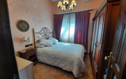 Herverkoop - Villa -
Sax