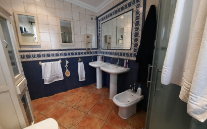 Herverkoop - Villa -
Sax