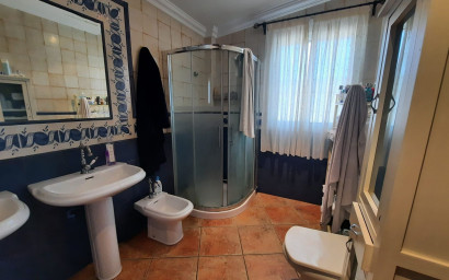 Herverkoop - Villa -
Sax