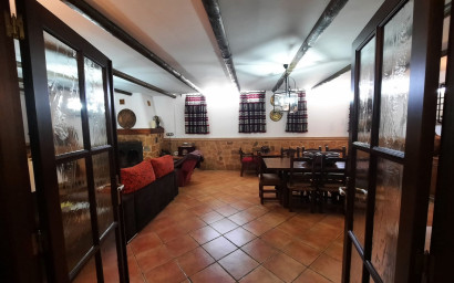 Herverkoop - Villa -
Sax